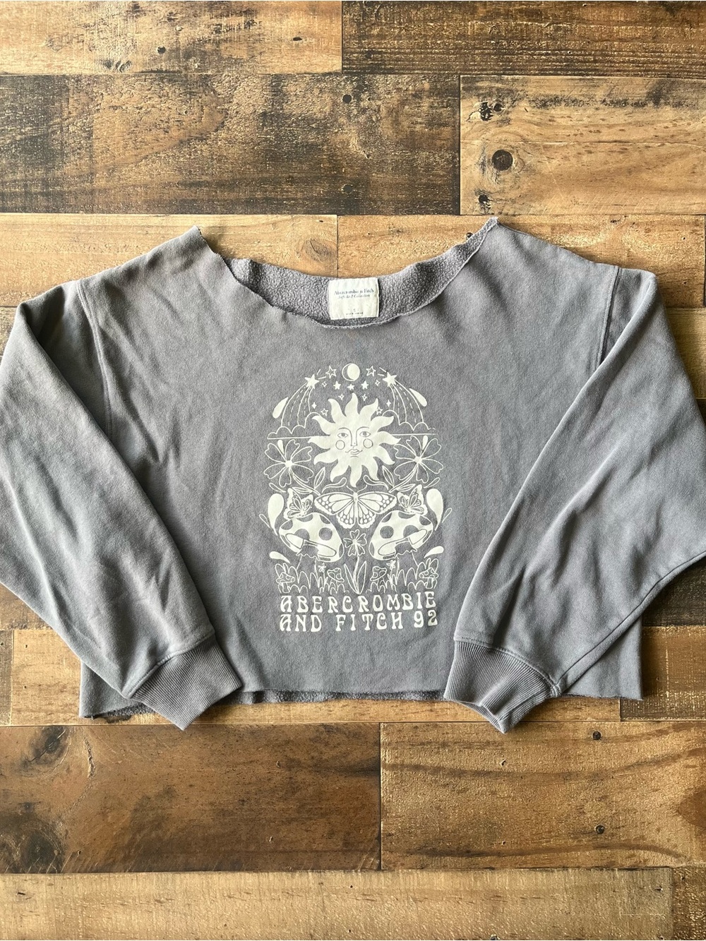 3/$30 ✨ Women's Abercrombie & Fitch Gray Cropped Long Sleeve Sweatshirt | S